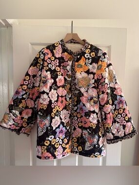 Sunday Up Floral Sherpa Lined Jacket Size Medium